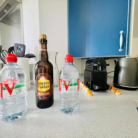 Apartmán Shelter - City, Terrasse, Wifi, Netflix *