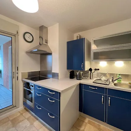 Shelter - City, Terrasse, Wifi, Netflix