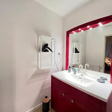 Shelter - City, Terrasse, Wifi, Netflix *